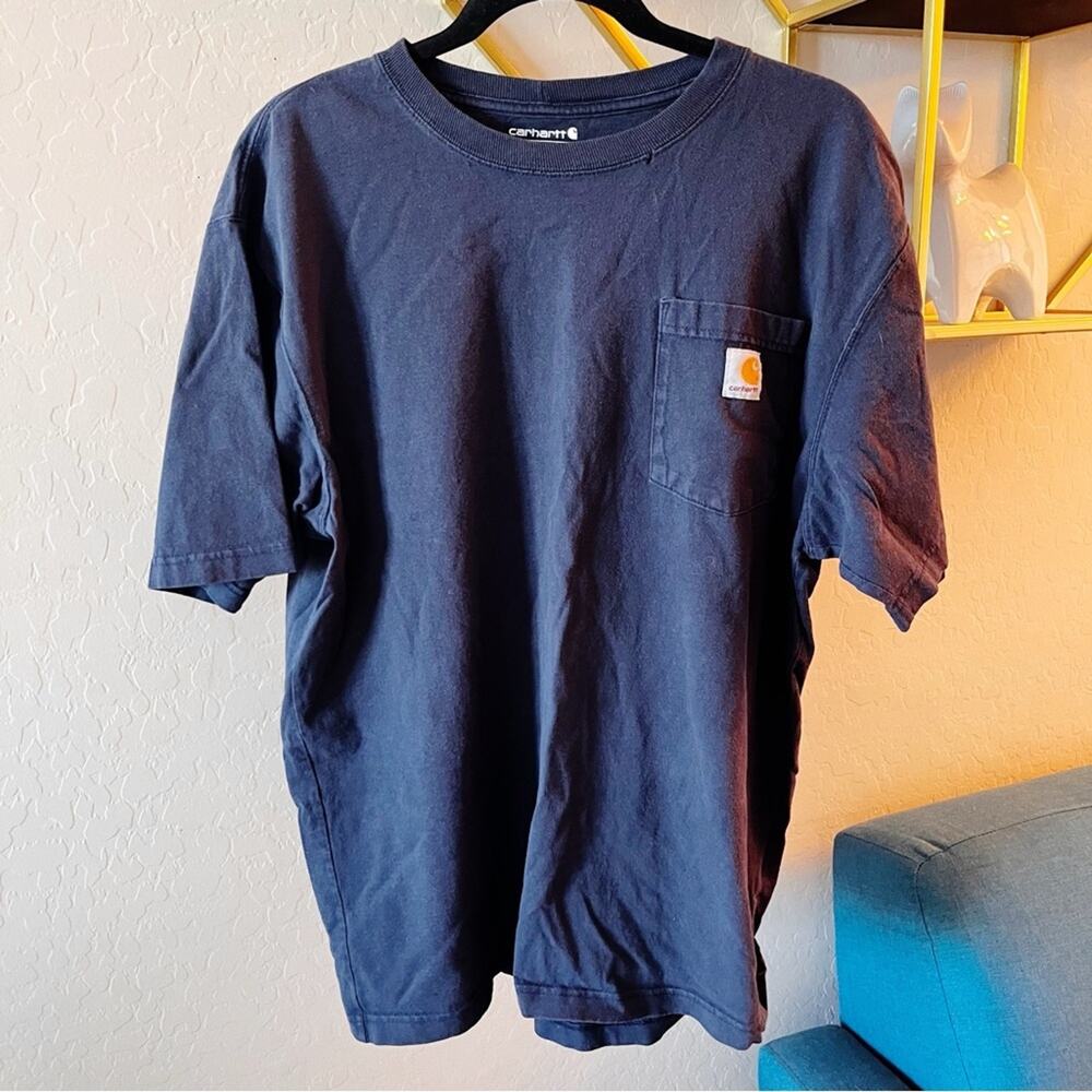 Distressed Carhartt Navy Blue Pocket Tee Shirt loose fit mens medium M